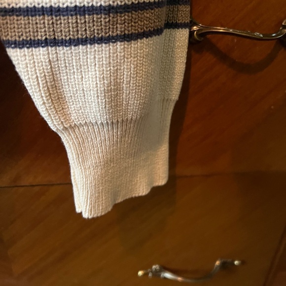 L.L. Bean Men's Cream and Black Striped Crewneck Sweater 100% cotton preppy M - Picture 5 of 9